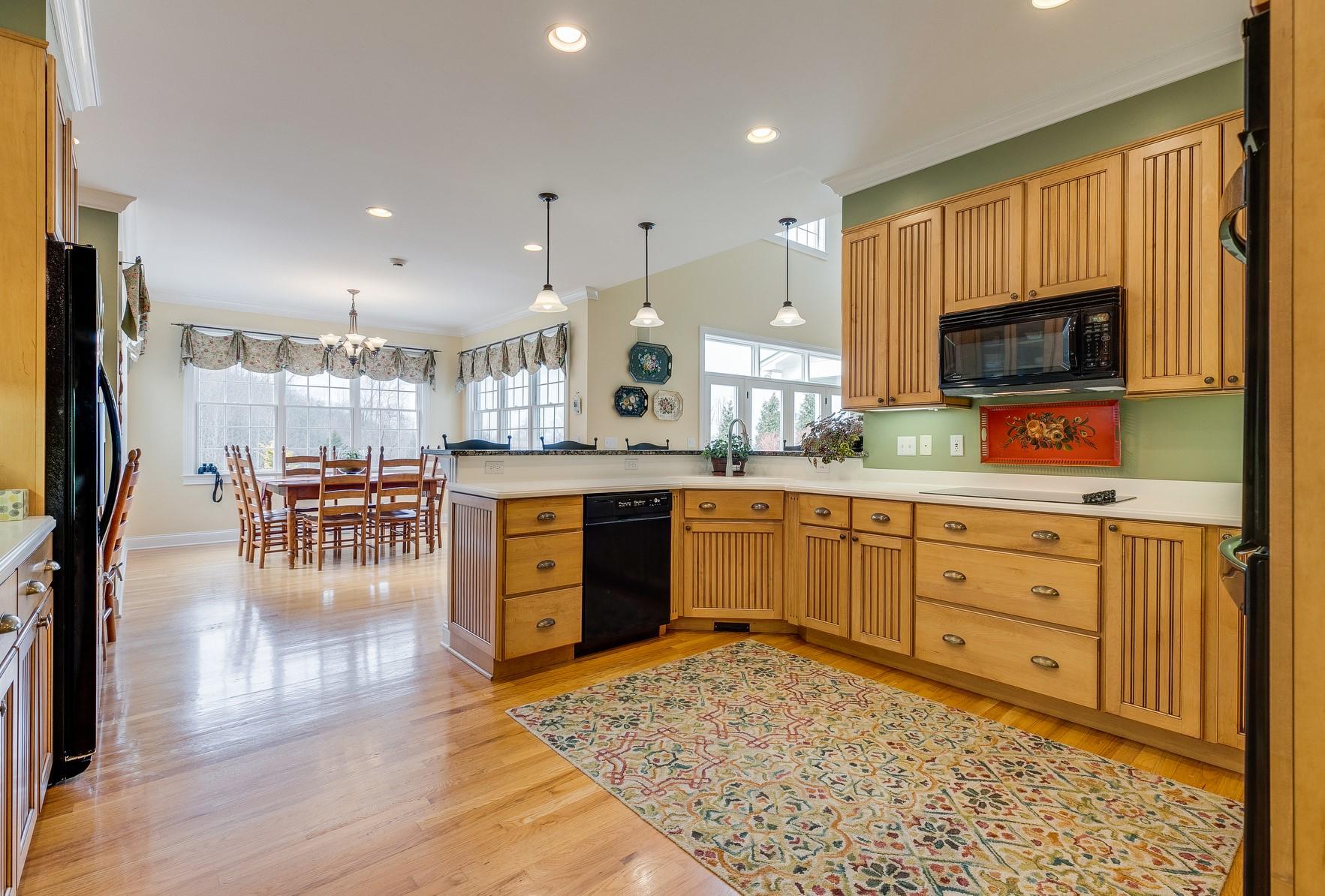115 Coventry Wynde Road Kingsport, TN 37664 - Photo 3 of 166 Conventry Wynd pic 3
