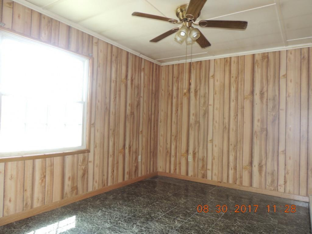 1495 Delta Valley Road Greeneville, TN 37745 - Photo 4 of 14 Bedroom 1