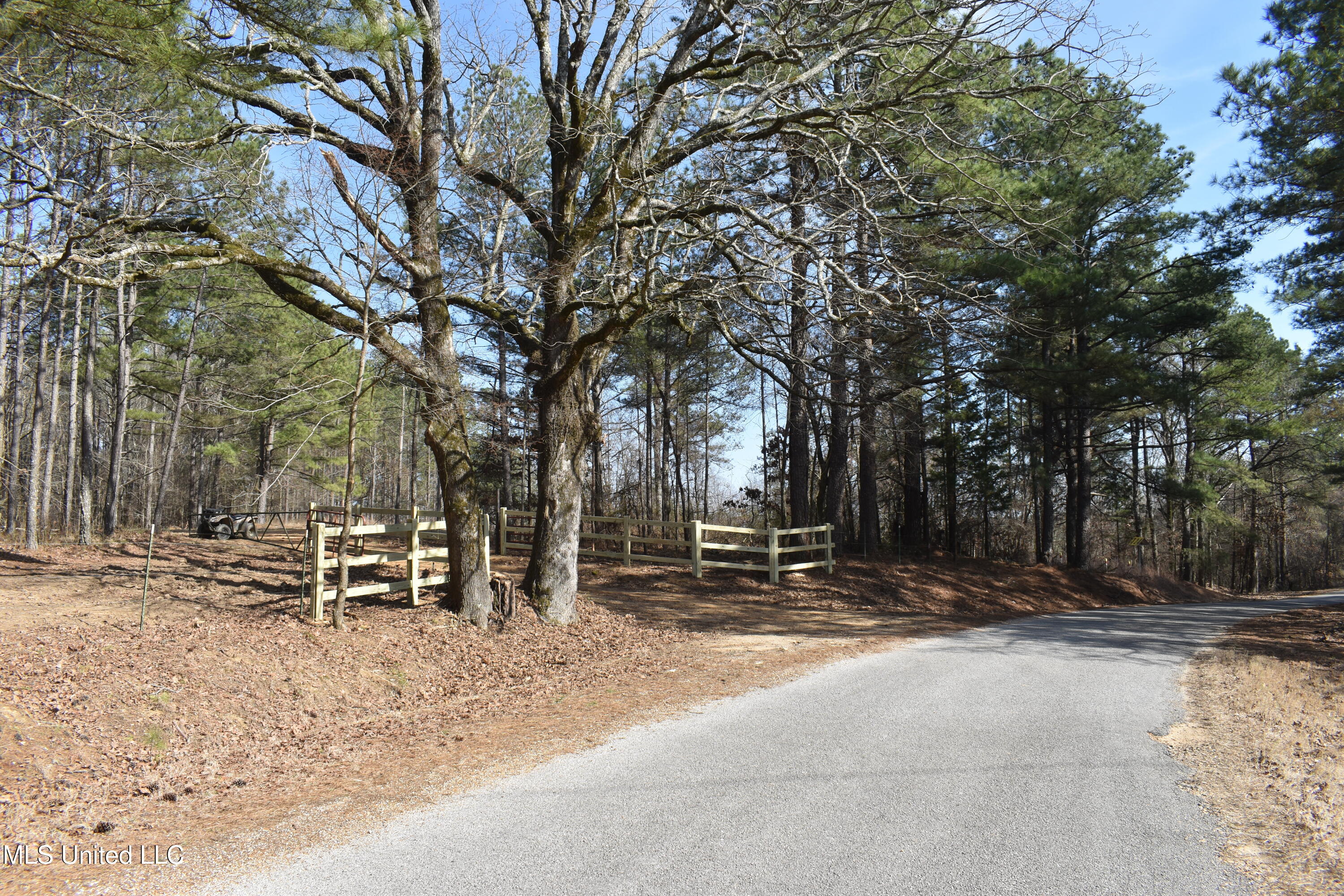 160 Simon Chapel Road Como, MS 38619 - Photo 2 of 94 DSC_0170