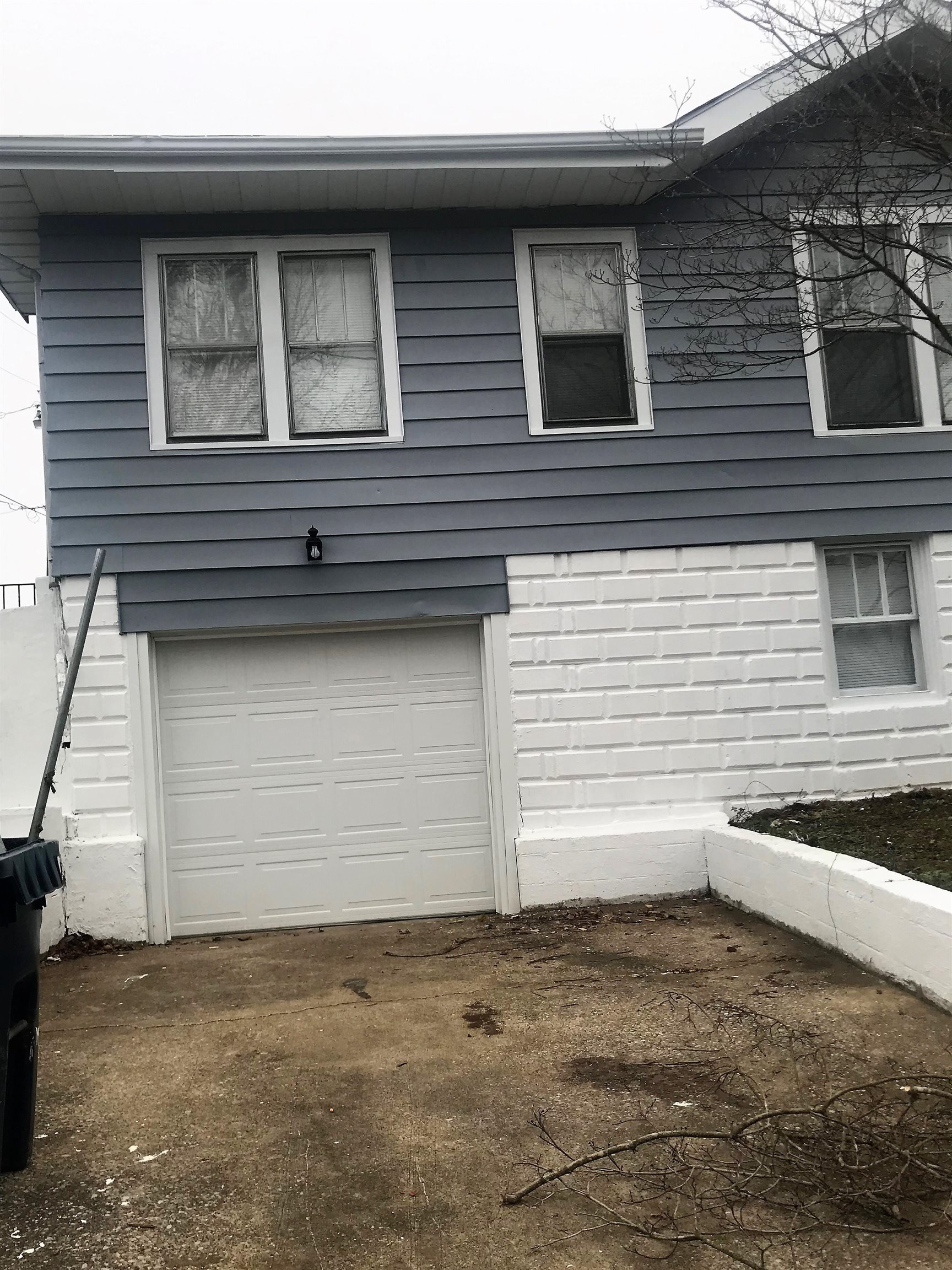 2319 Linden Road Ashland, KY 41101 - Photo 1 of 1