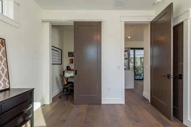 $900,000 | 927 6th Street North, St. Petersburg, FL 33701