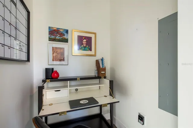 $900,000 | 927 6th Street North, St. Petersburg, FL 33701