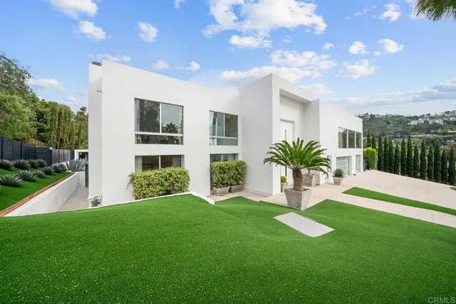 $40,000 | 7713 Esterel Drive, La Jolla, CA 92037