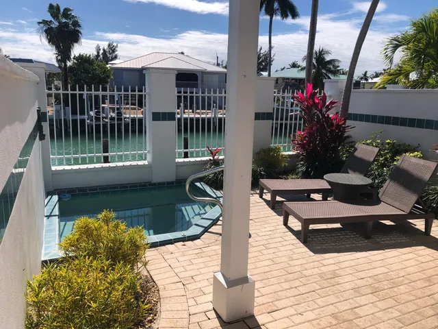 $639,000 | 7028 Harbor Village Drive, Marathon, FL 33050