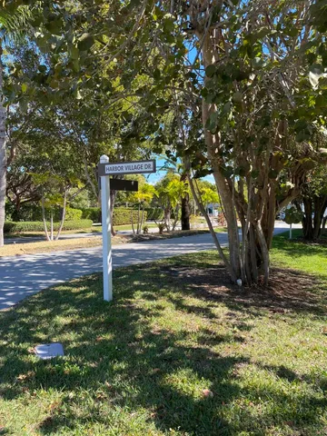 $639,000 | 7028 Harbor Village Drive, Marathon, FL 33050