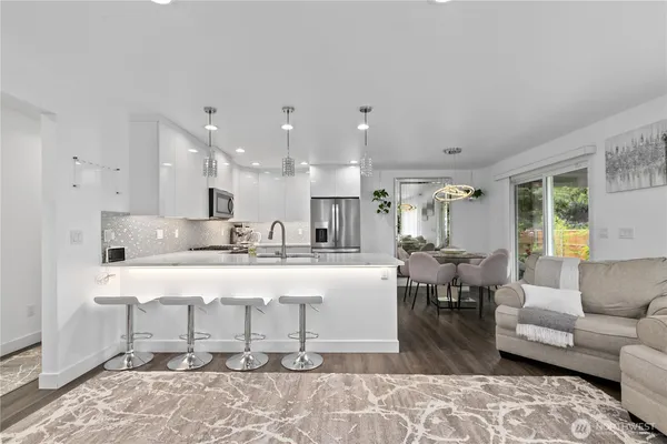 $630,000 | 8254 Breeze Loop, Blaine, WA 98230