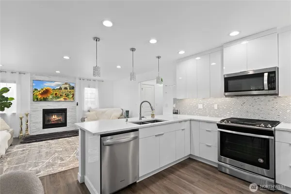 $630,000 | 8254 Breeze Loop, Blaine, WA 98230