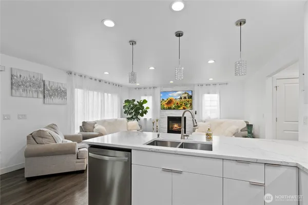 $630,000 | 8254 Breeze Loop, Blaine, WA 98230