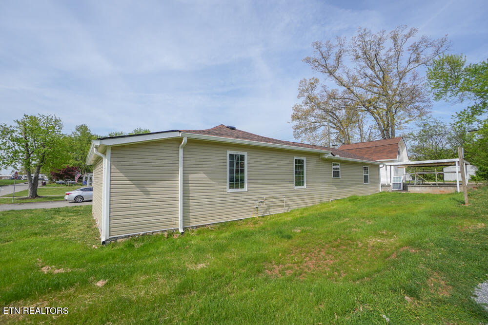 863 Cedar Street Alcoa, TN 37701 - Photo 5 of 29 DSC00204