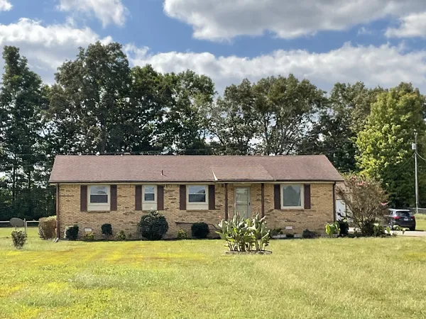 $299,900 | 2664 Highway 79 Indian Mound Tn 37079, Indian Mound, TN 37079