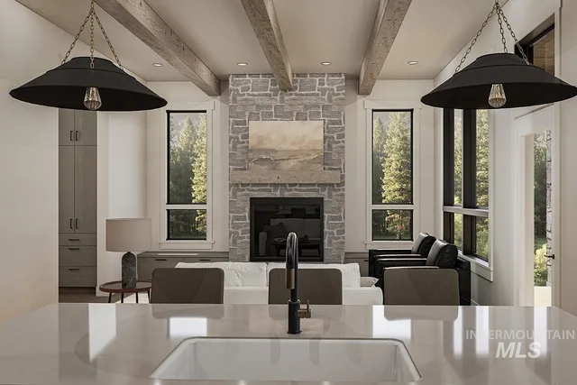 $1,999,000 | 81 Dockside Circle, Donnelly, ID 83615