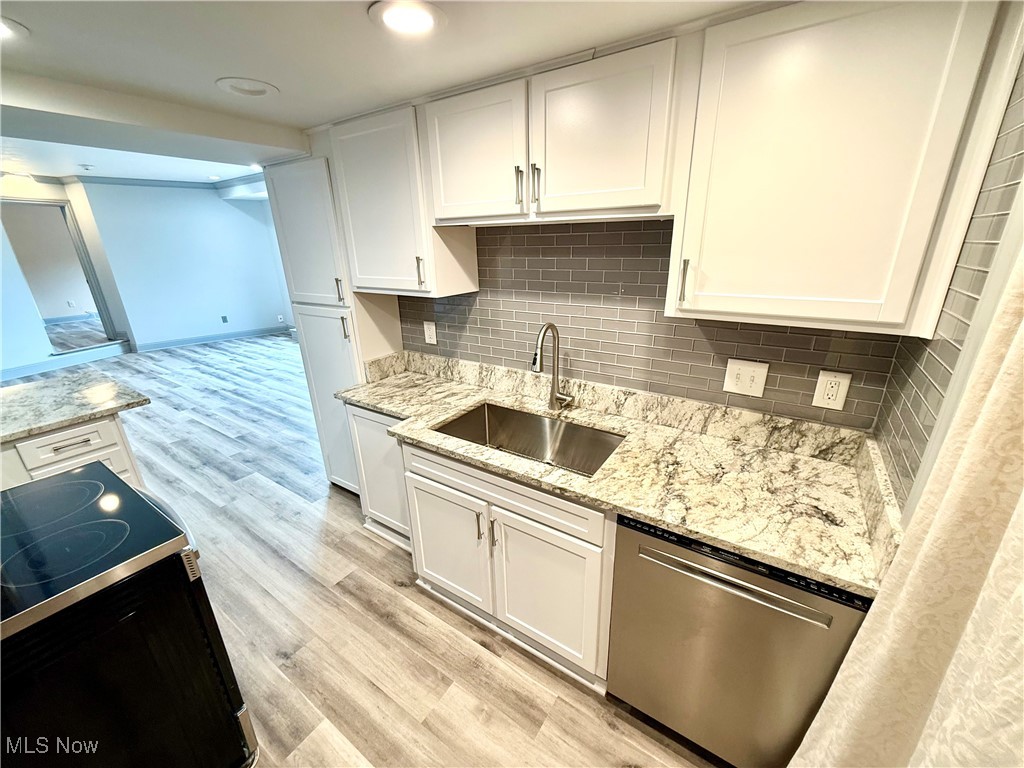 23200 Lake Road, Unit 48 Bay Village, OH 44140 - Photo 17 of 29