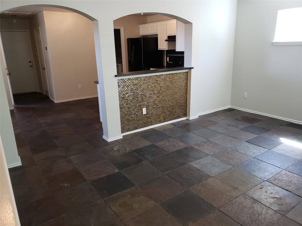 2205 Melissa Oaks Lane Austin, TX 78744 - Photo 6 of 15