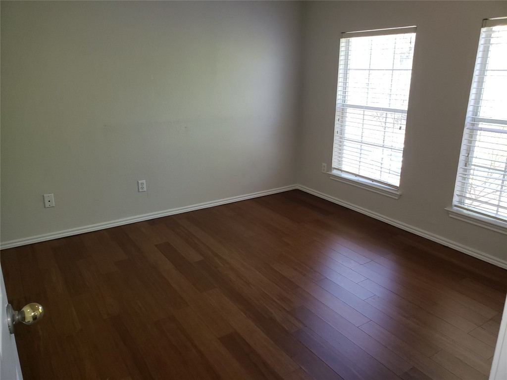 2205 Melissa Oaks Lane Austin, TX 78744 - Photo 10 of 15