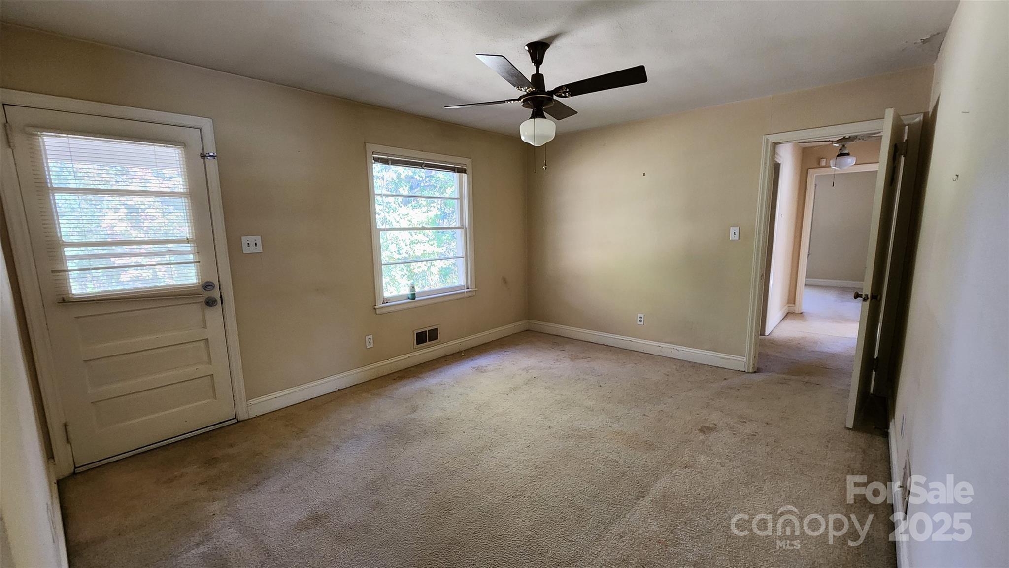 150 31st Avenue Northwest Hickory, NC 28601 - Photo 18 of 35