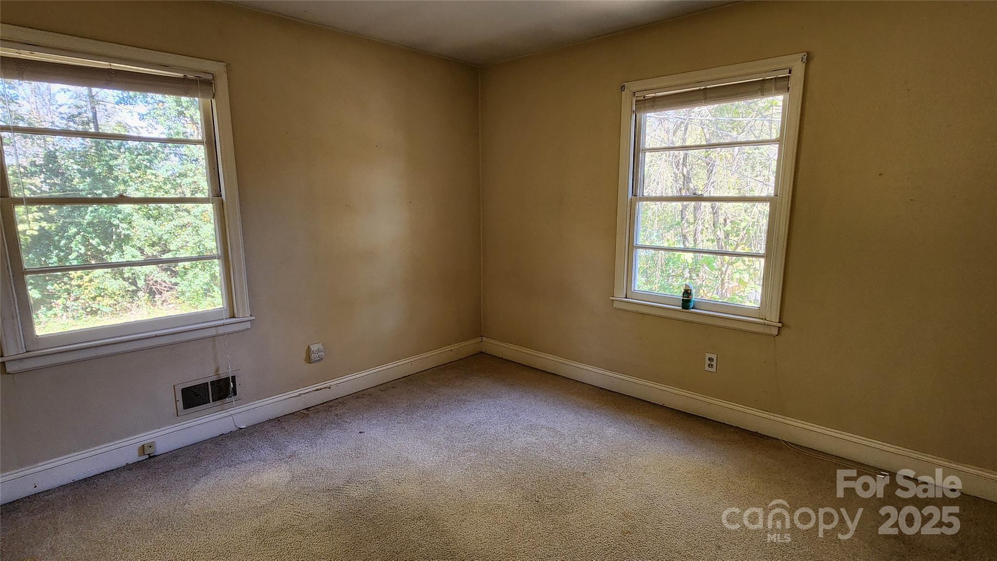 150 31st Avenue Northwest Hickory, NC 28601 - Photo 20 of 35