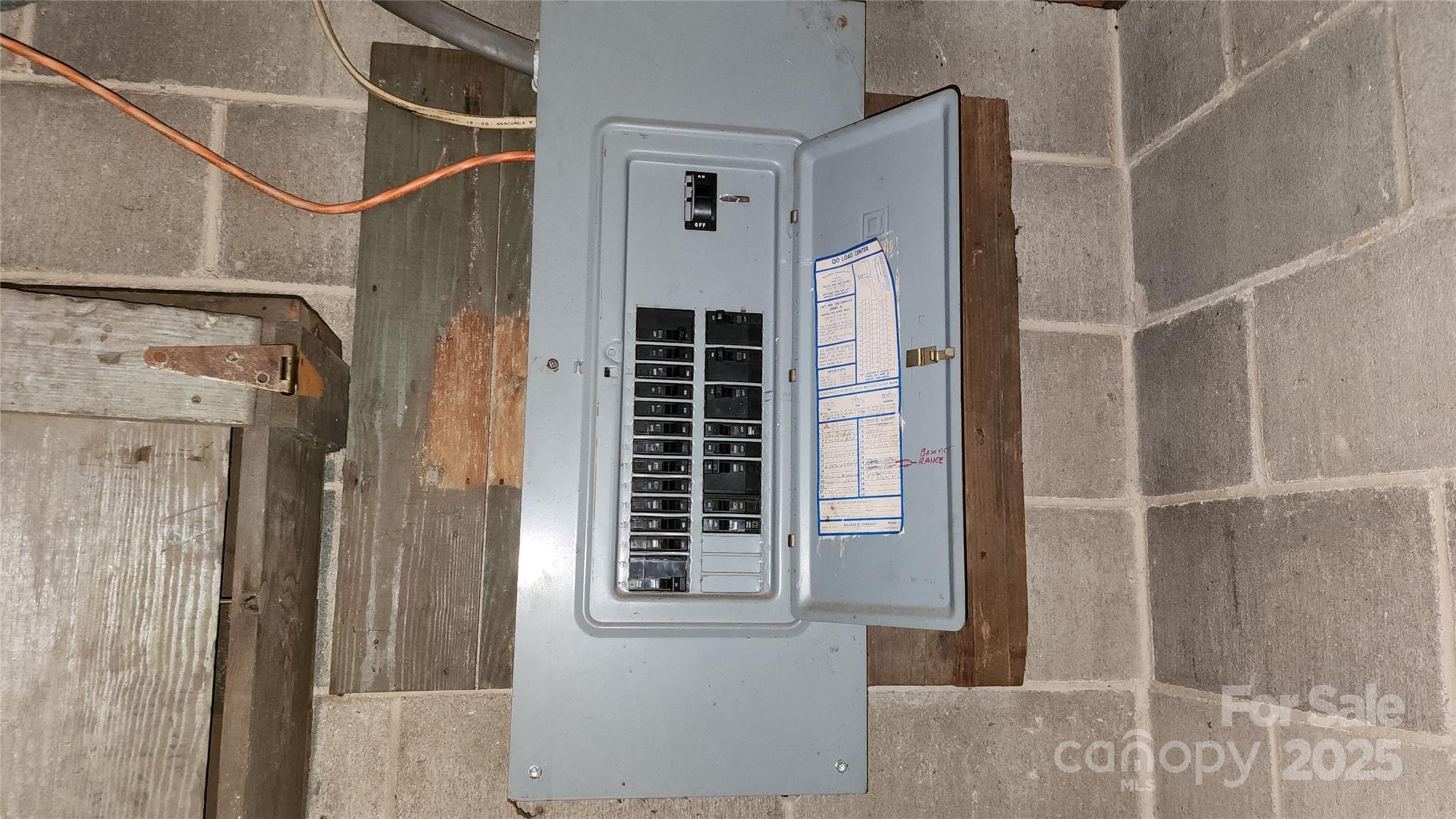 150 31st Avenue Northwest Hickory, NC 28601 - Photo 28 of 35