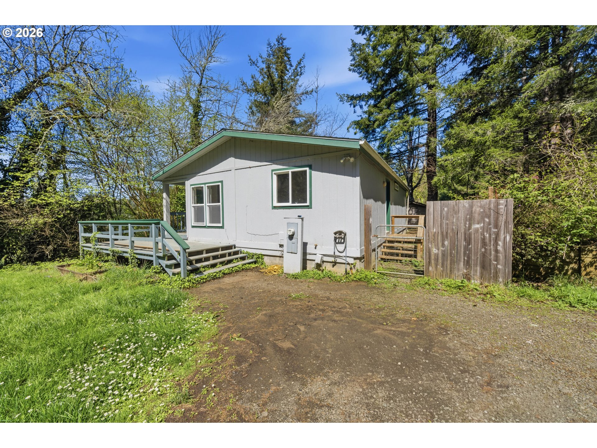 1529 Northeast Wagon Road Toledo, OR 97391 - Photo 2 of 34
