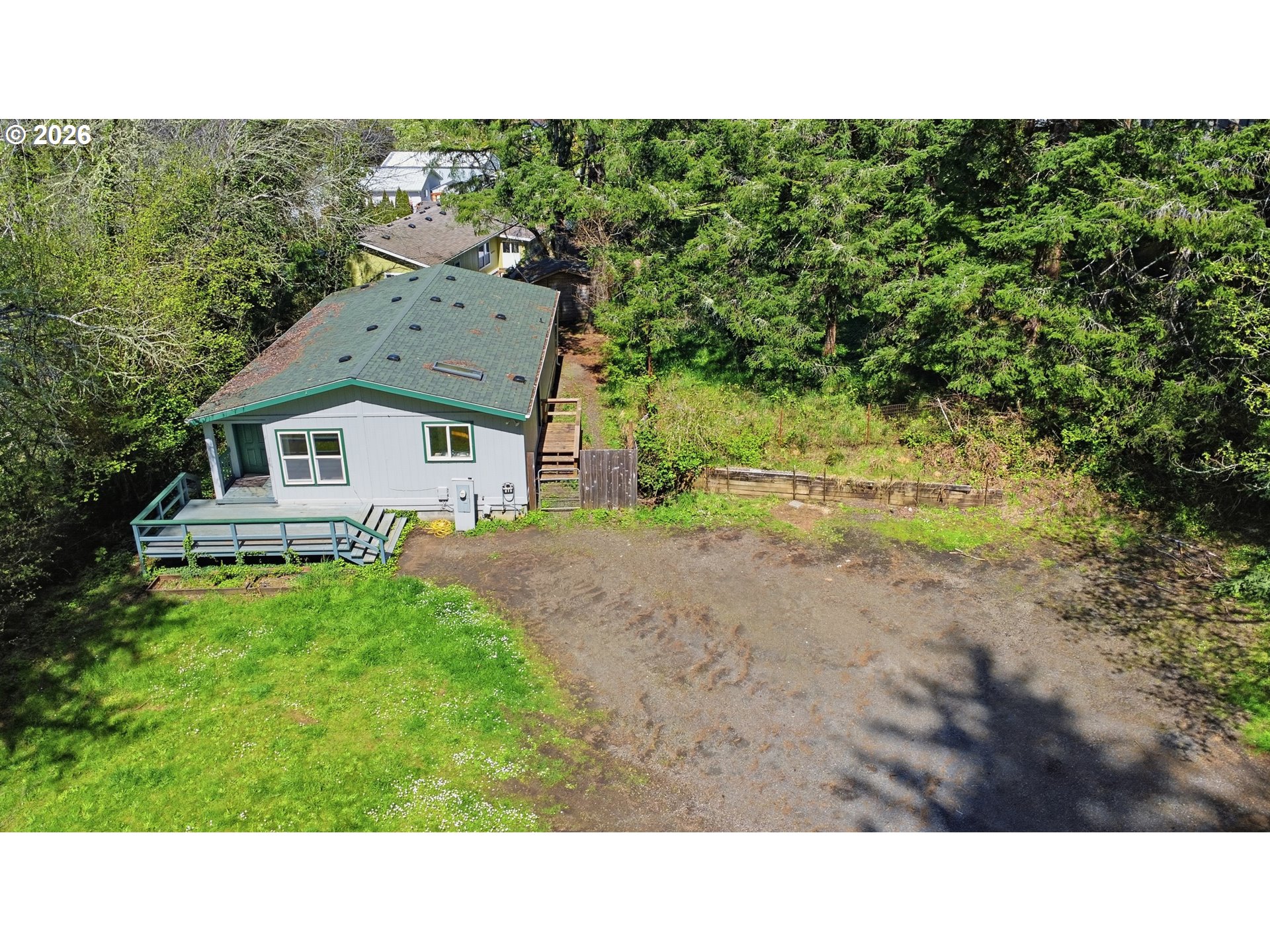 1529 Northeast Wagon Road Toledo, OR 97391 - Photo 5 of 34