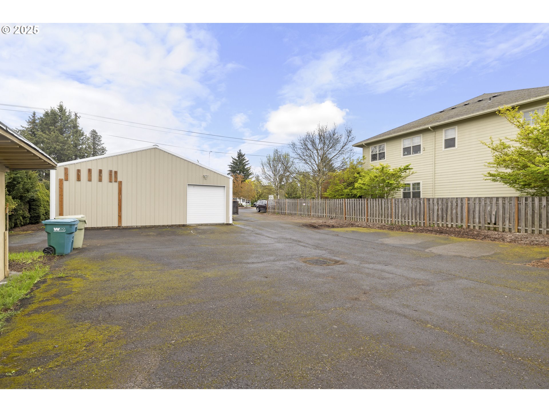 4015 Southwest 185th Avenue Beaverton, OR 97078 - Photo 23 of 47 a view of a back yard of the house