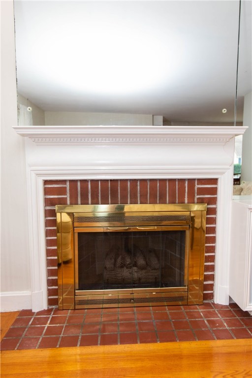 103 Fairfield Road Cranston, RI 02910 - Photo 13 of 31 Gallery Image 13