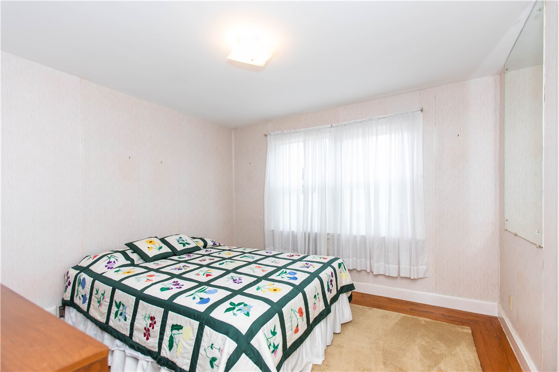 103 Fairfield Road Cranston, RI 02910 - Photo 14 of 31 Gallery Image 14