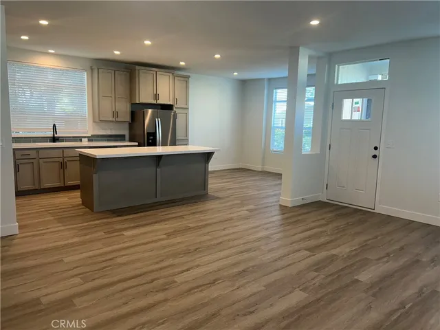 $324,900 | 15601 South B Street, Unit 12, Tustin, CA 92780