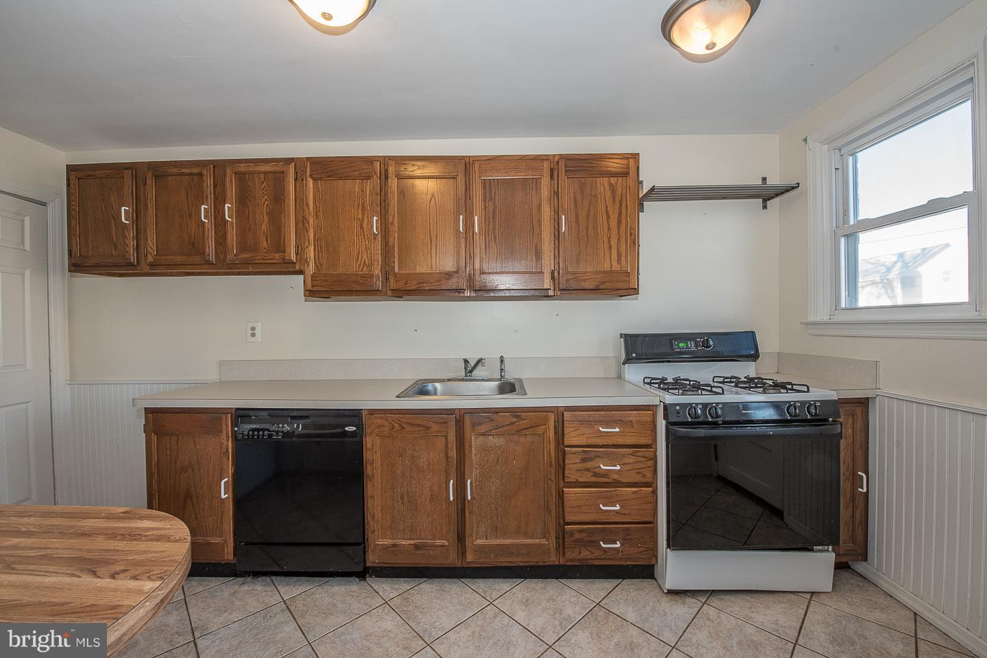 325 Pomeroy Street Ridley Park, PA 19078 - Photo 7 of 19 Gallery Image 7