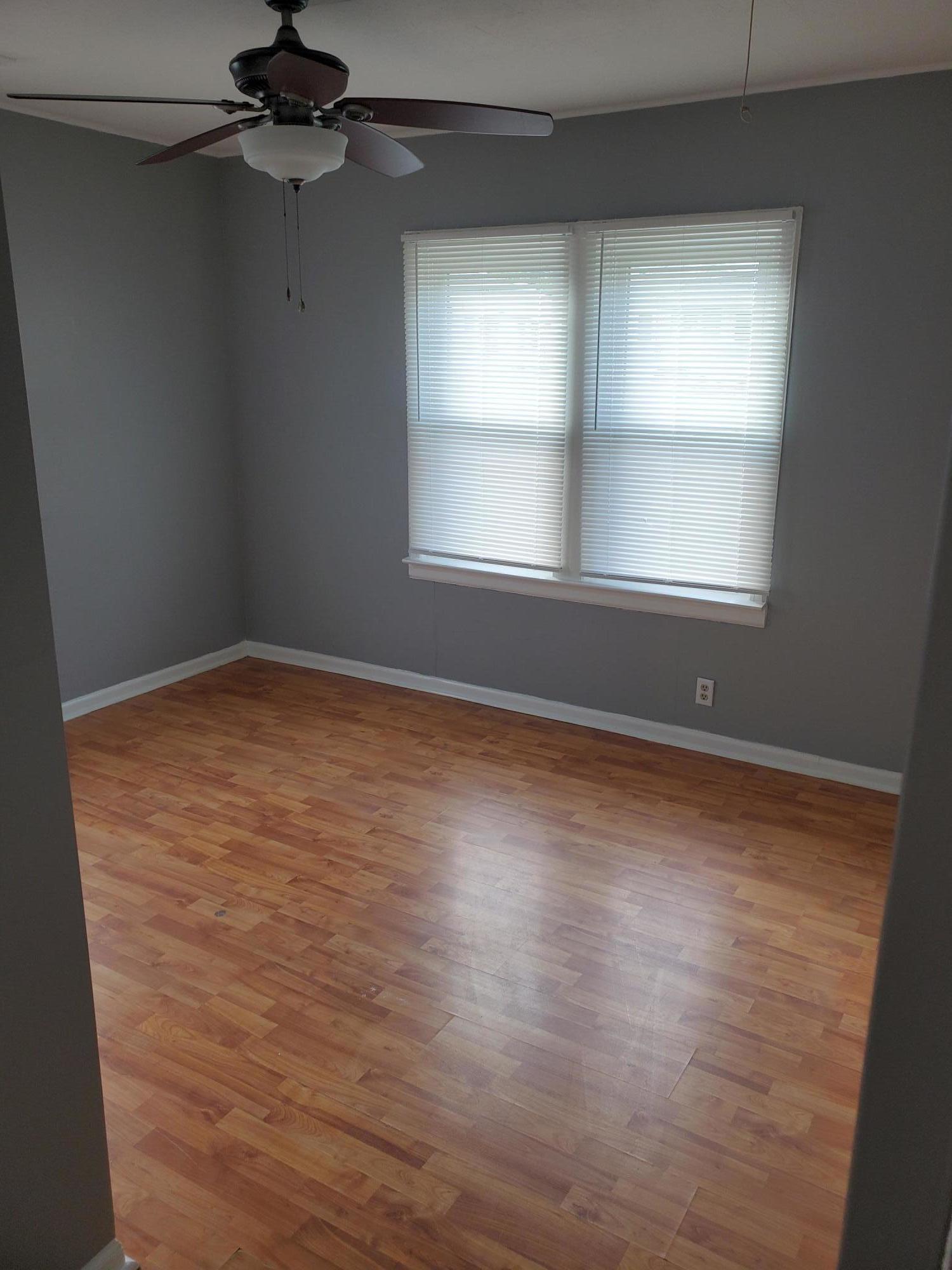3409 Bloomingdale Road Kingsport, TN 37660 - Photo 6 of 11 bd2
