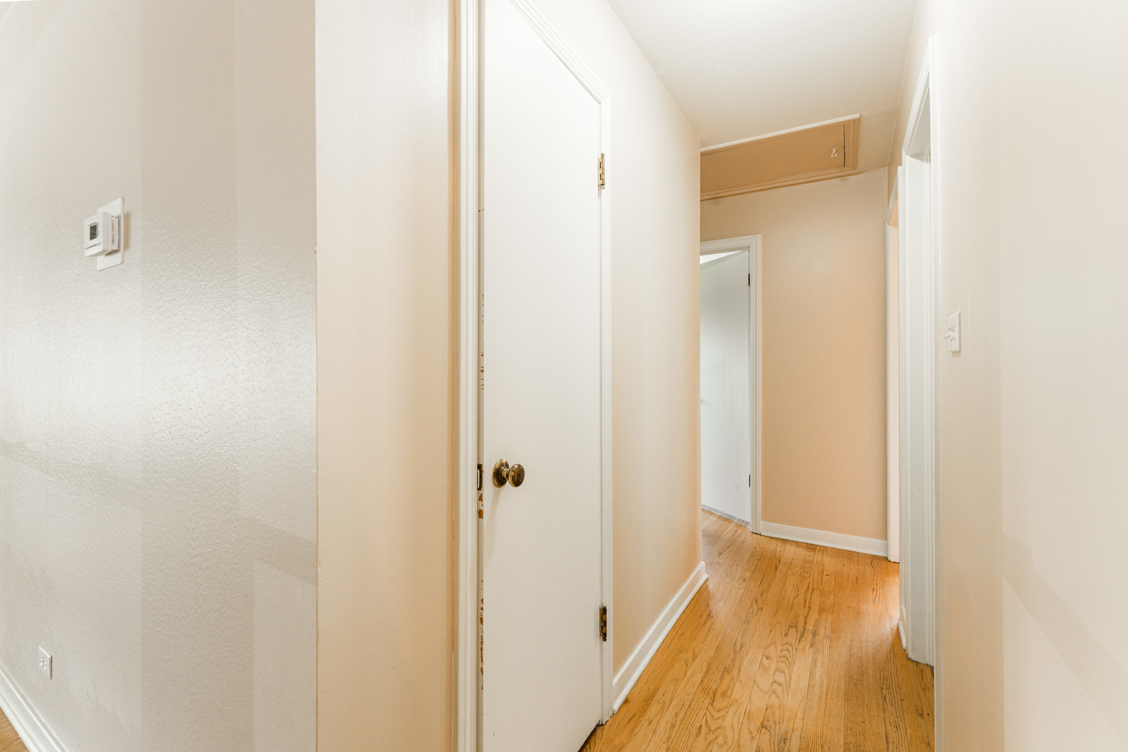 413 Oak Street Elmhurst, IL 60126 - Photo 15 of 38 a view of a bathroom from a hallway