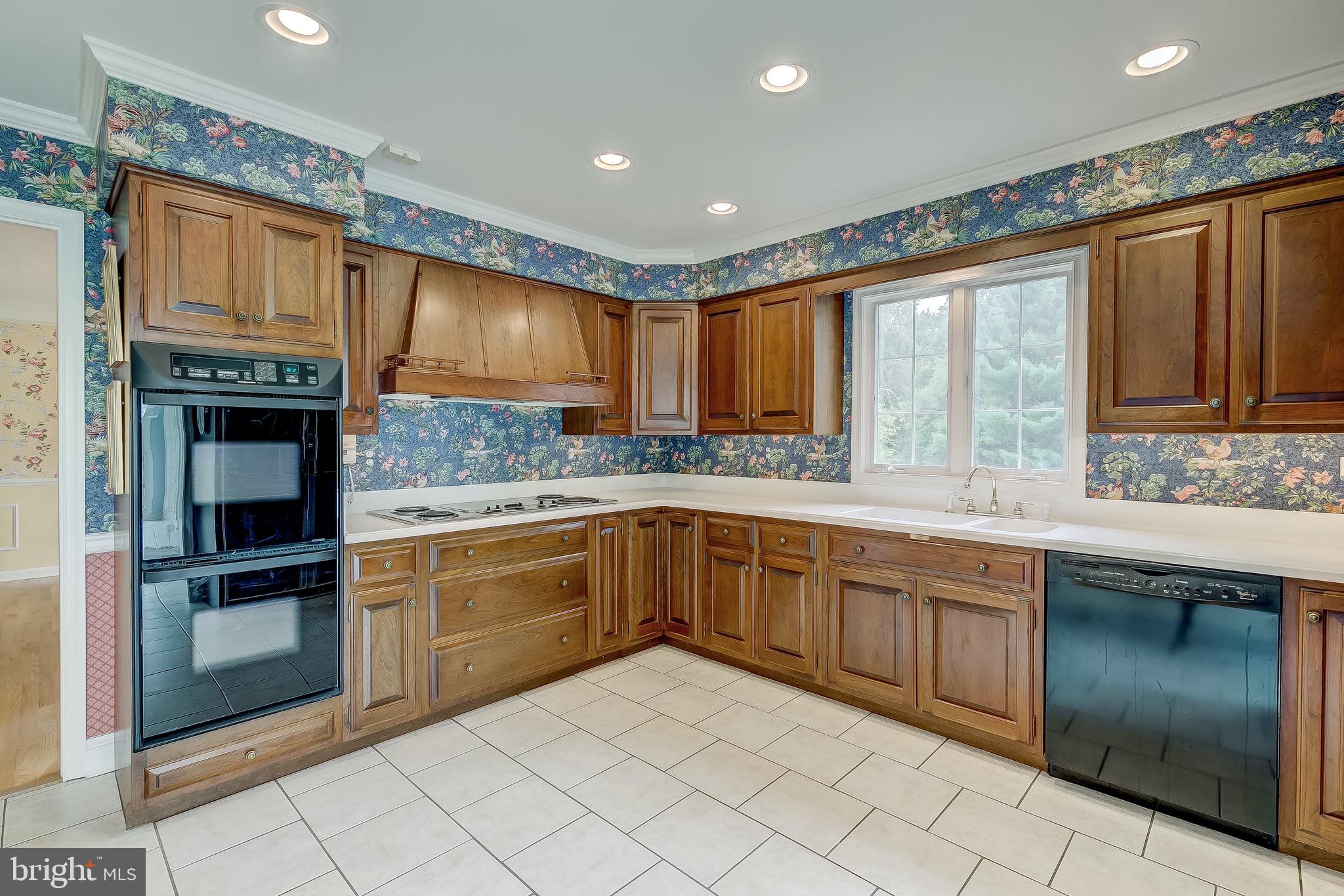 5211 Patterson Road Baldwin, MD 21013 - Photo 16 of 79