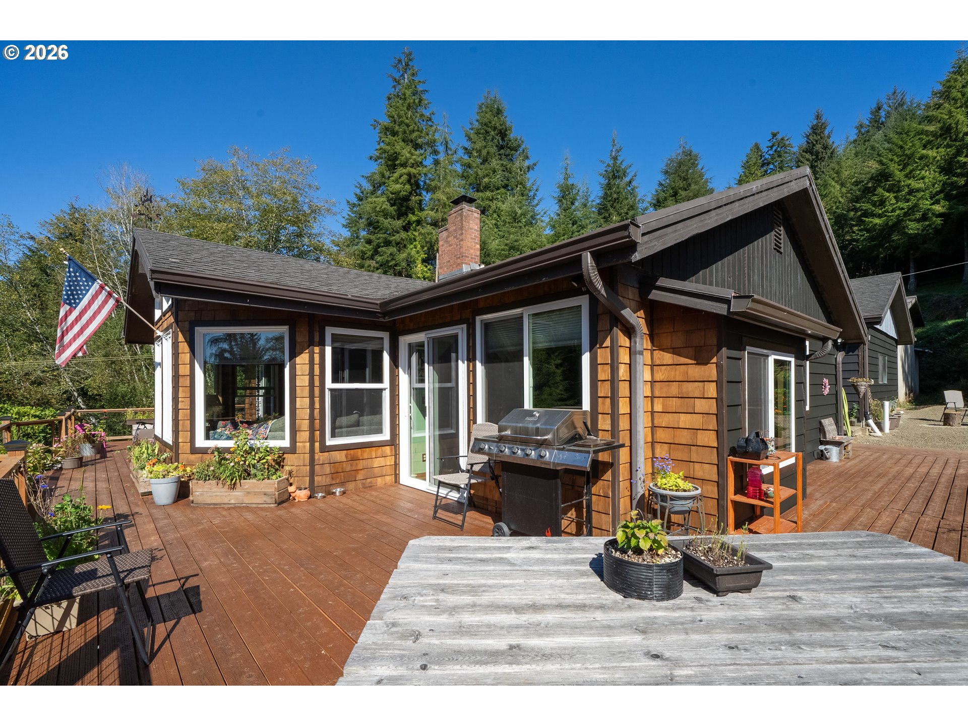 7925 Doughty Road Tillamook, OR 97141 - Photo 34 of 48 Deck