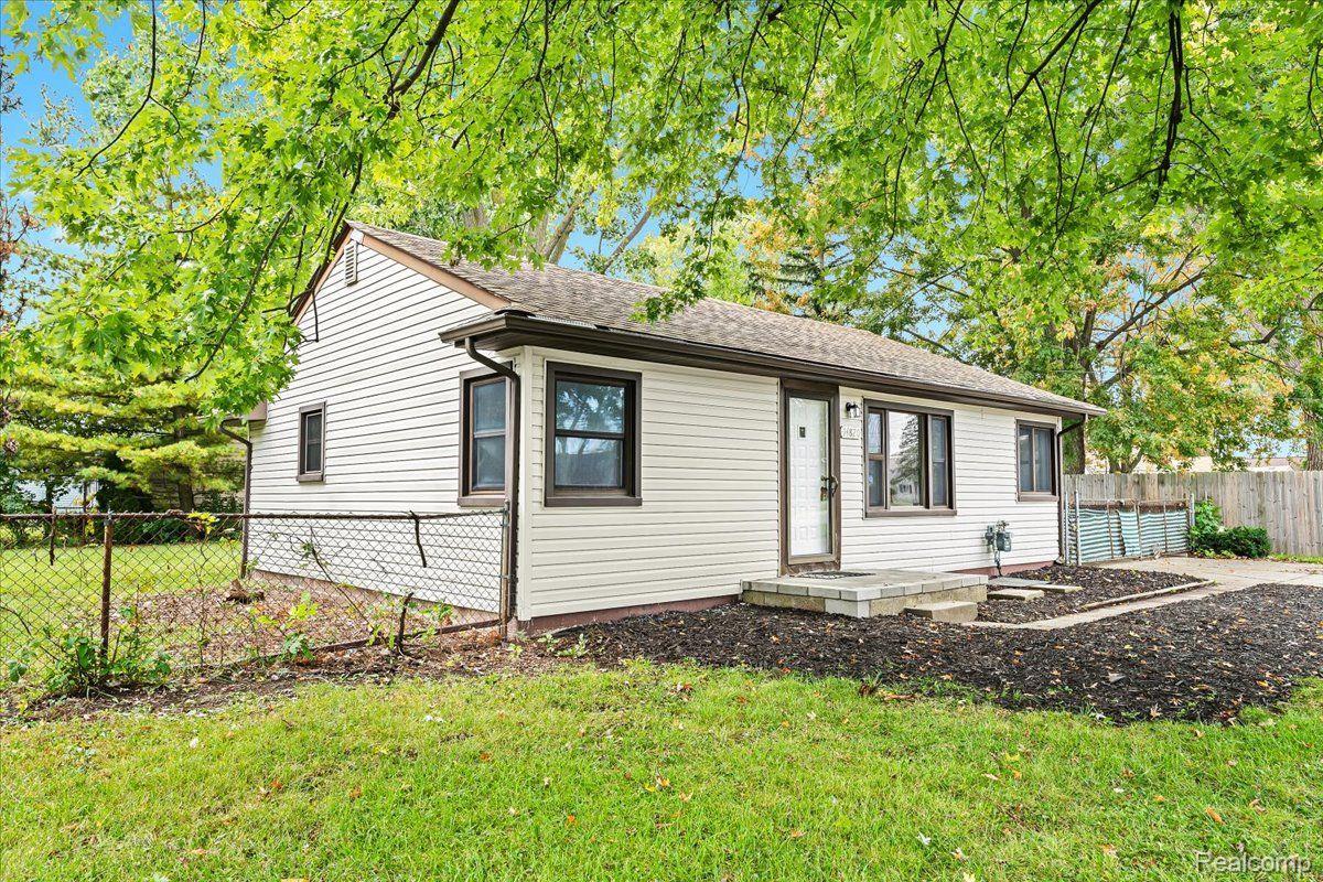 14820 Frazho Road Warren, MI 48089 - Photo 17 of 23 Gallery Image 17