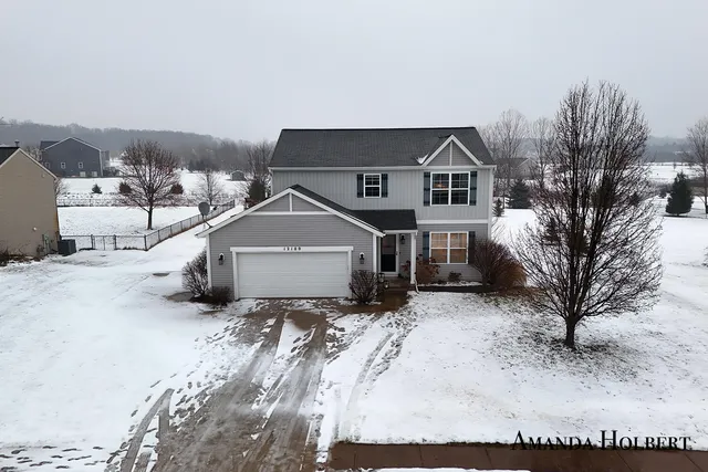 $399,900 | 12100 Russell Way Court, Cedar Springs, MI 49319