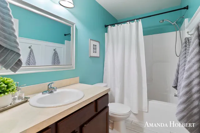 $399,900 | 12100 Russell Way Court, Cedar Springs, MI 49319