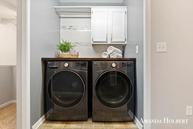 $399,900 | 12100 Russell Way Court, Cedar Springs, MI 49319