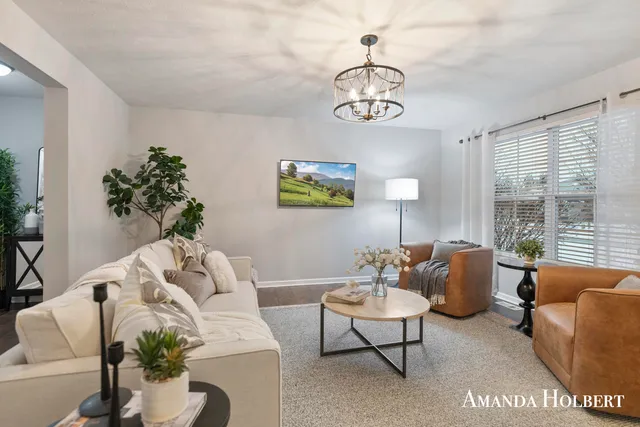 $399,900 | 12100 Russell Way Court, Cedar Springs, MI 49319