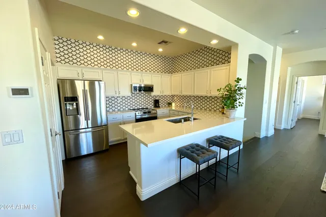 $5,000 | 16600 North Thompson Peak Parkway, Unit 2011, Scottsdale, AZ 85260