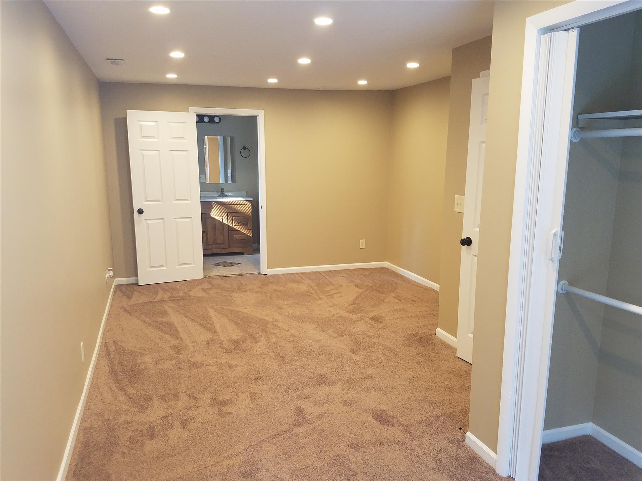 2404 Maples Road Fort Wayne, IN 46816 - Photo 19 of 36