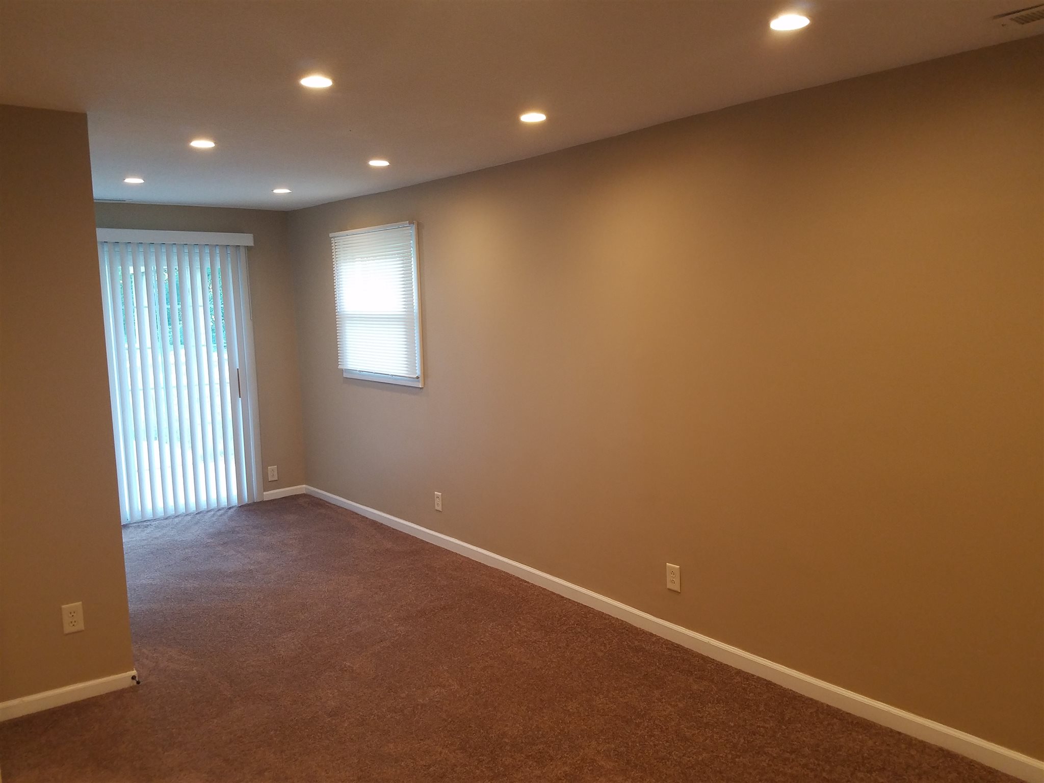 2404 Maples Road Fort Wayne, IN 46816 - Photo 20 of 36