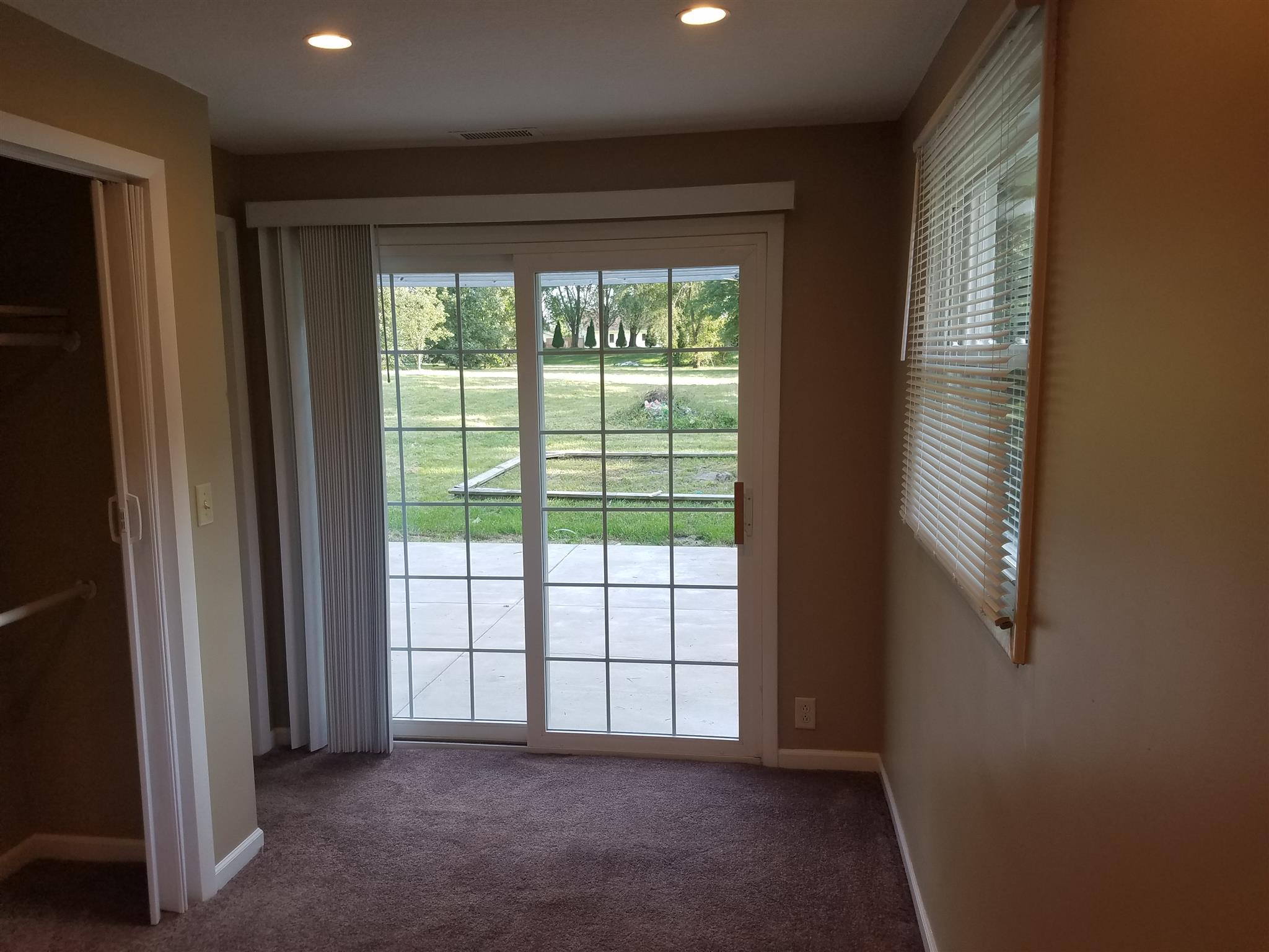 2404 Maples Road Fort Wayne, IN 46816 - Photo 21 of 36