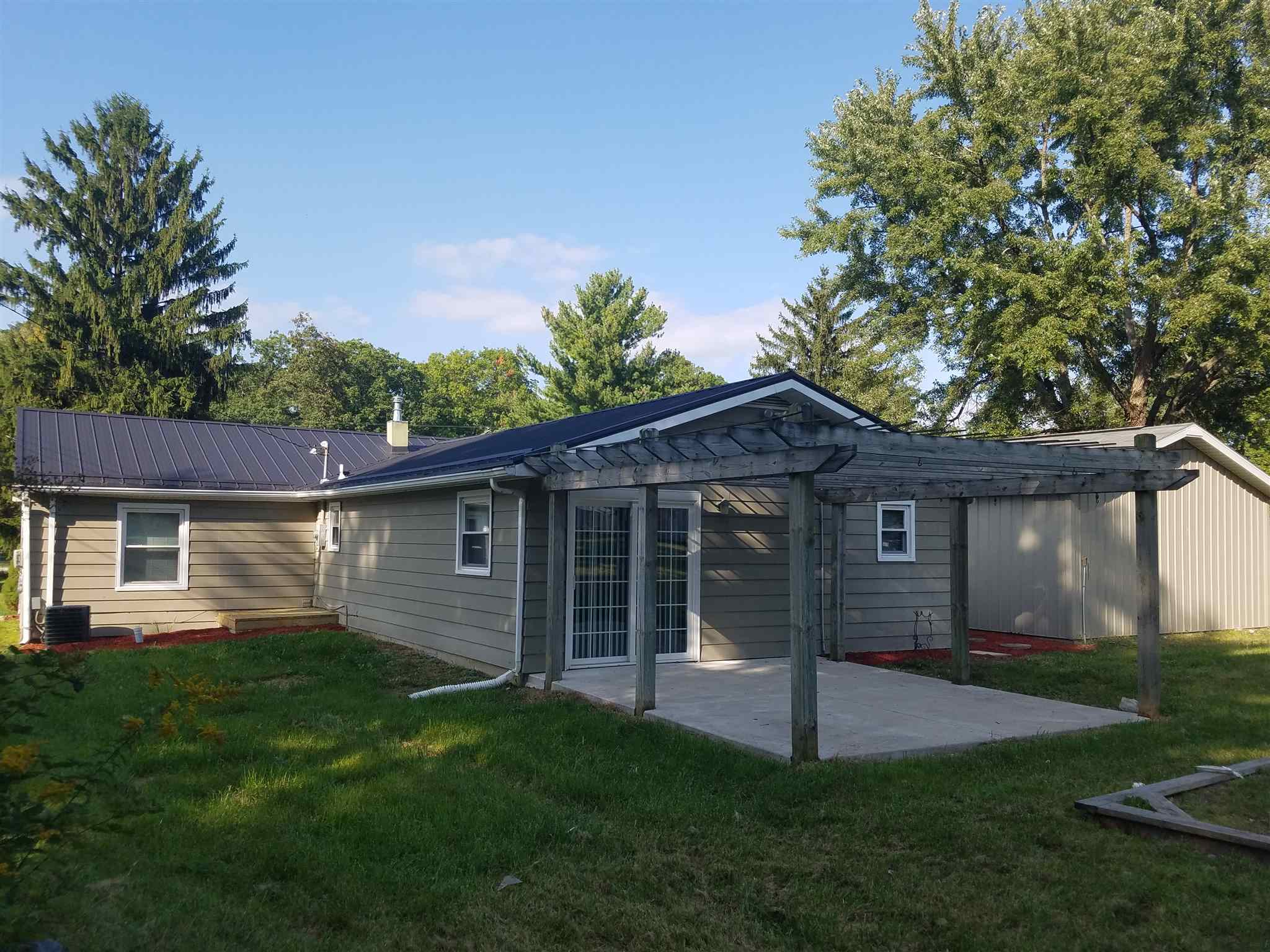 2404 Maples Road Fort Wayne, IN 46816 - Photo 6 of 36