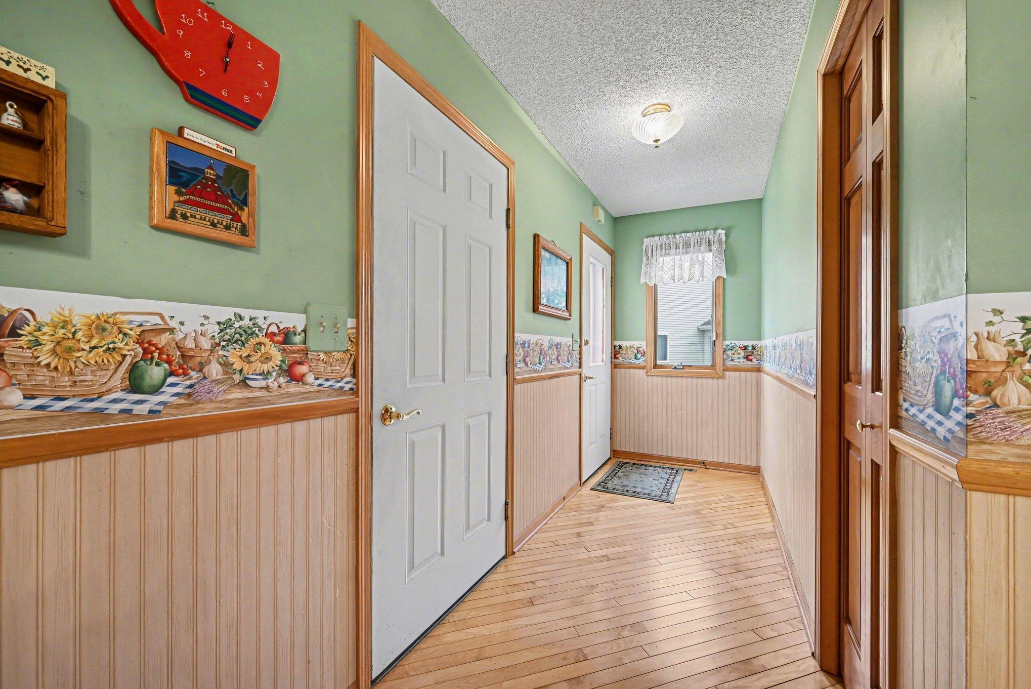 1950 West Ridge Circle Stillwater, MN 55082 - Photo 13 of 32