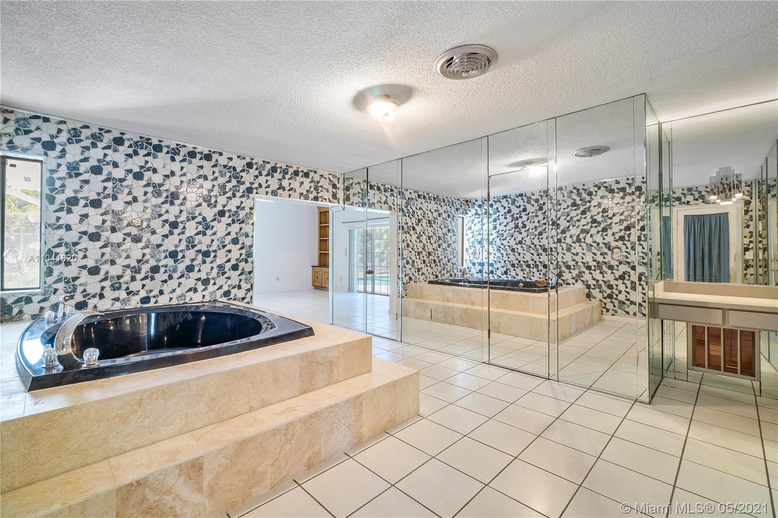 6445 Southwest 129th Terrace Pinecrest, FL 33156 - Photo 21 of 54