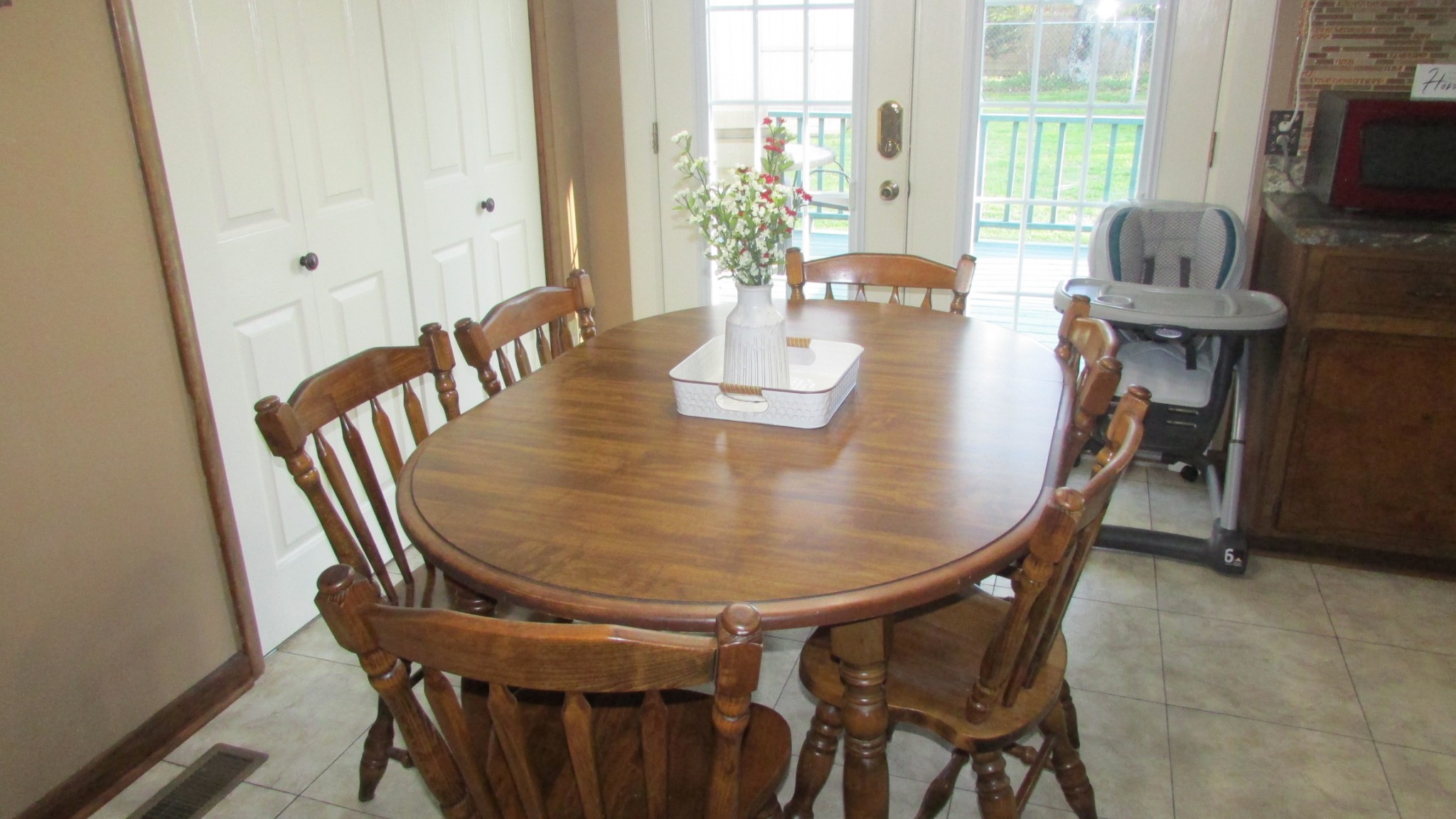 3455 Gimlet Road Lawrenceburg, TN 38464 - Photo 21 of 28 a dining room with furniture and wooden floor