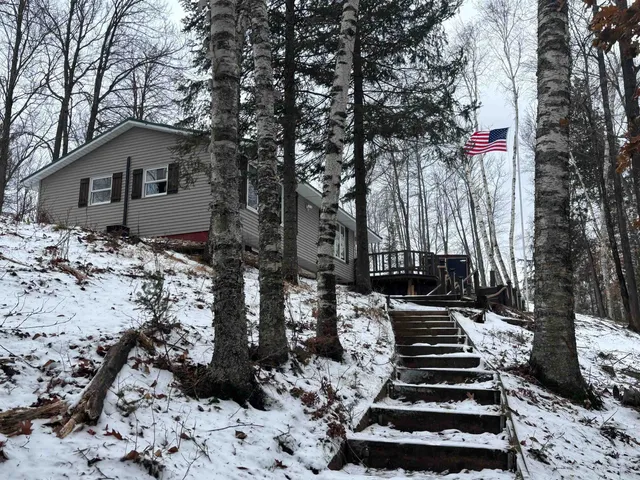 $639,000 | 15744 Double B Lane, Mountain, WI 54149
