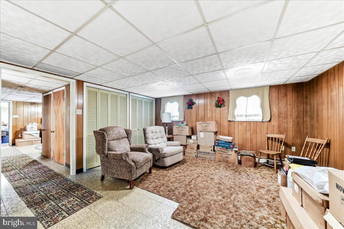1400 East Keller Road Pottstown, PA 19465 - Photo 33 of 47