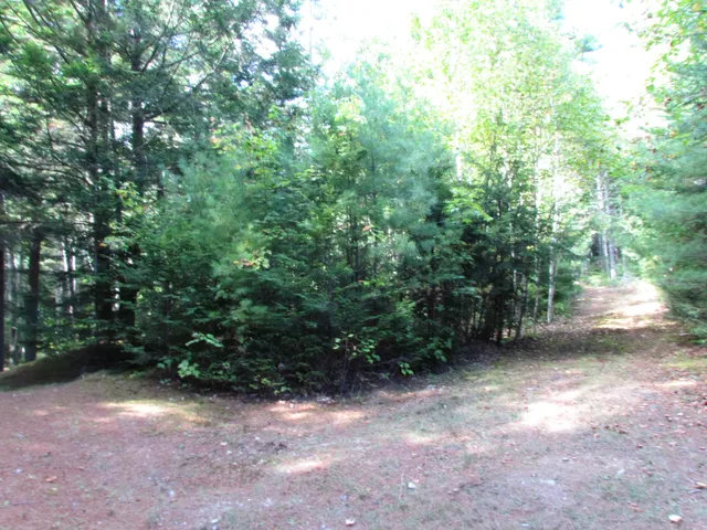 $60,000 | 427 Old County Road, Waldoboro, ME 04572