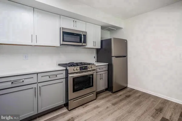 $3,009 | 1699 Yale Place, Unit 1751, Rockville, MD 20850