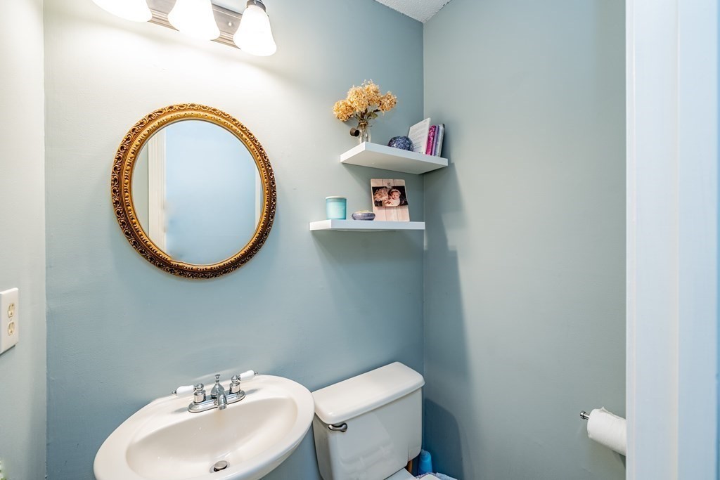25 Tannery Road, Unit D Westfield, MA 01085 - Photo 7 of 18 Gallery Image 7
